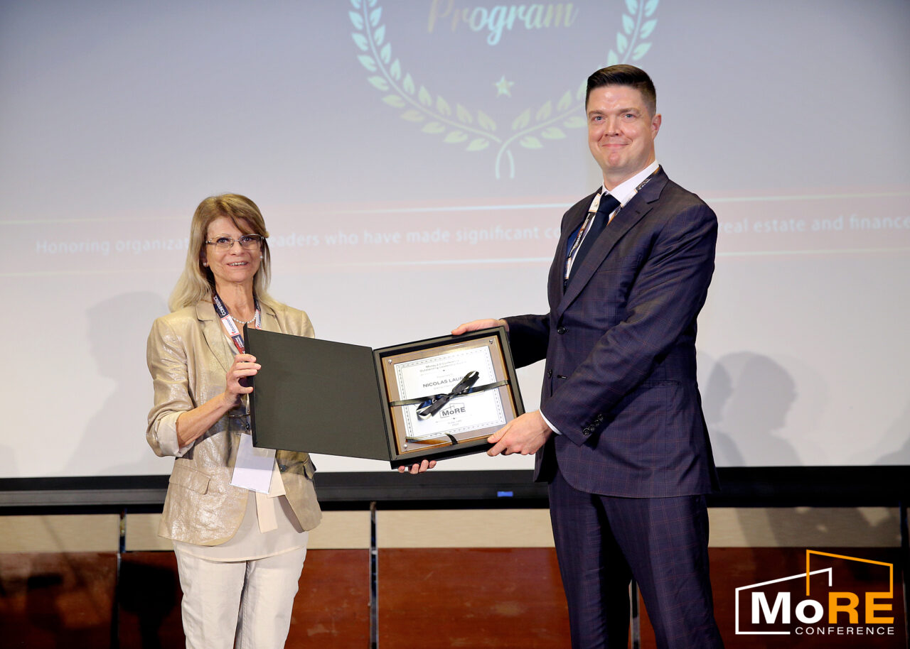 Nicolas Laurin Recognized With The “Outstanding Leadership Award” At The MoRE 2.0 Conference