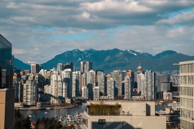 Returned to Pre-pandemic Processing Times, IRCC Speeds Up Benefit Immigrants and Travellers